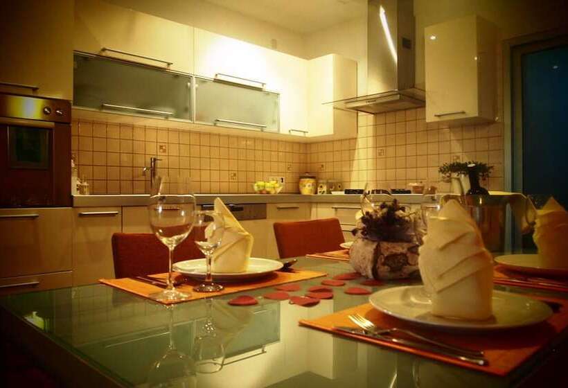 Apartamento Deluxe 2 Quartos, Apartments Dany