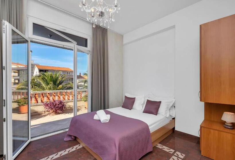 2 Szobás Deluxe Apartman, Apartments Dany