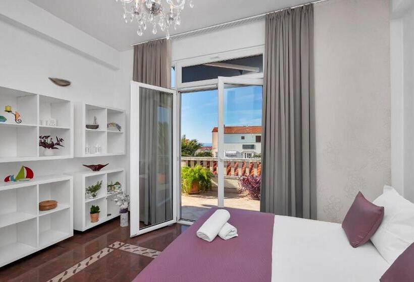 Apartamento Deluxe 2 Quartos, Apartments Dany