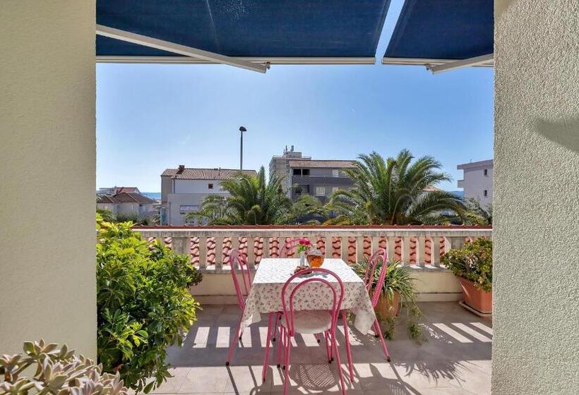 Standard Stúdió Terasszal, Apartments Dany