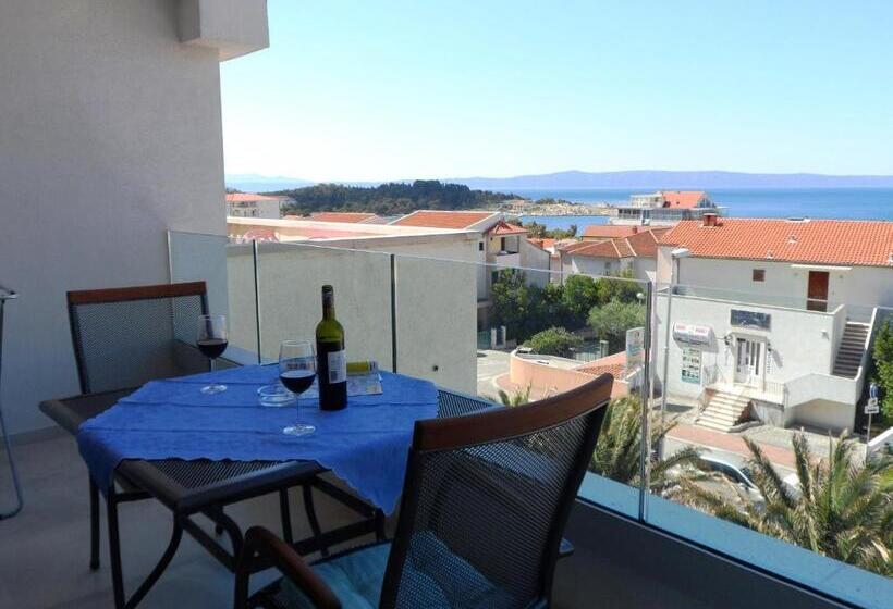 Deluxe Stúdió Szoba, Apartments Dany