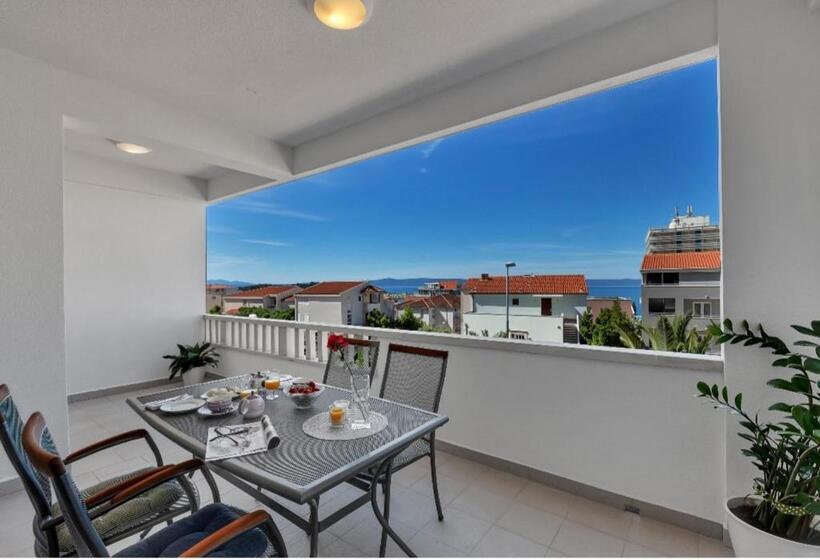 1 Szobás Deluxe Apartman, Apartments Dany