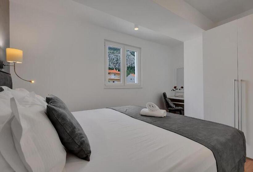 1 Szobás Apartman Kilátással, Apartments Dany