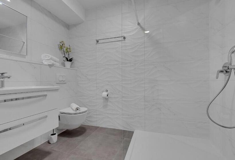 1 Szobás Apartman Kilátással, Apartments Dany