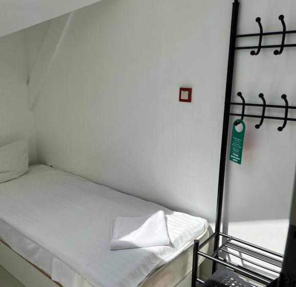 غرفة قياسية, Hoża Apartments And Rooms