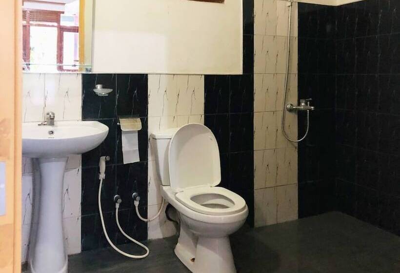 חדר קלאסי לשלושה, Ella Nature Nest