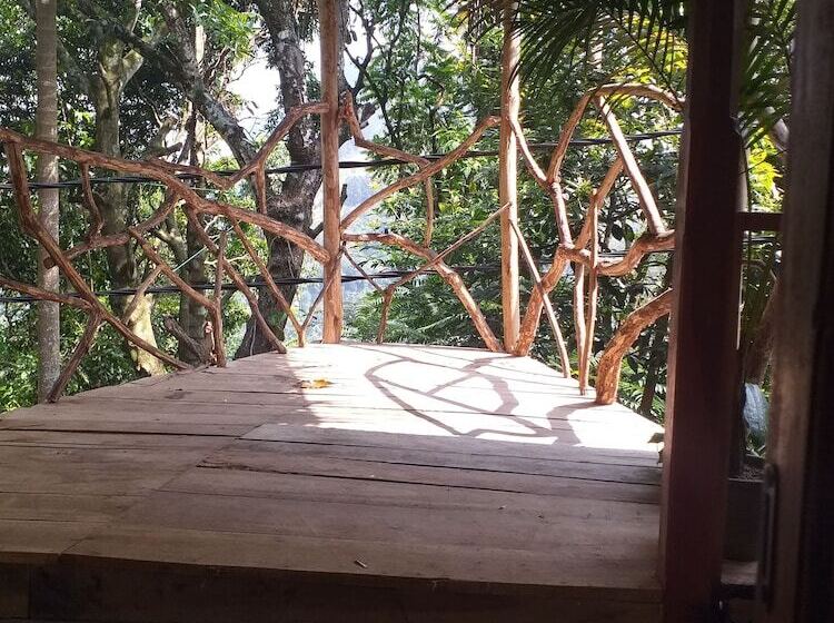 חדר קלאסי לשלושה, Ella Nature Nest