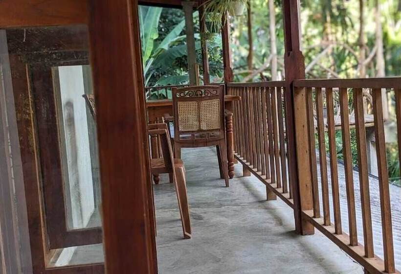 חדר קלאסי לשלושה, Ella Nature Nest