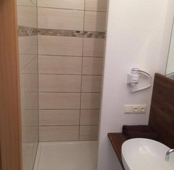 Номер Стандарт, Pension Am Römerhof