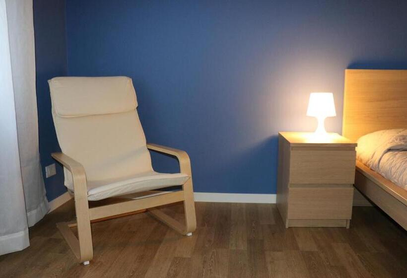 四人标准间, Zammù