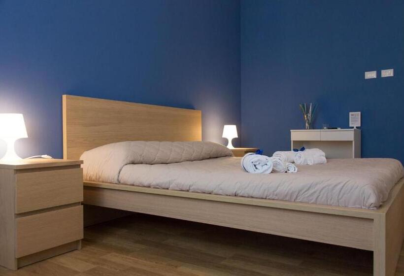 四人标准间, Zammù