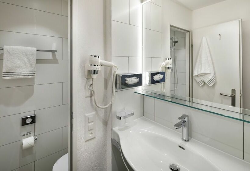 Premium room with terrace, Bellinzona Sud Swiss Quality