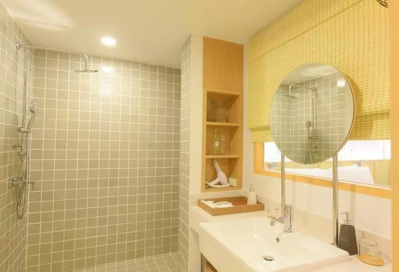 اتاق لوکس, Paradise Beach Resort, Koh Samui Sha Extra Plus