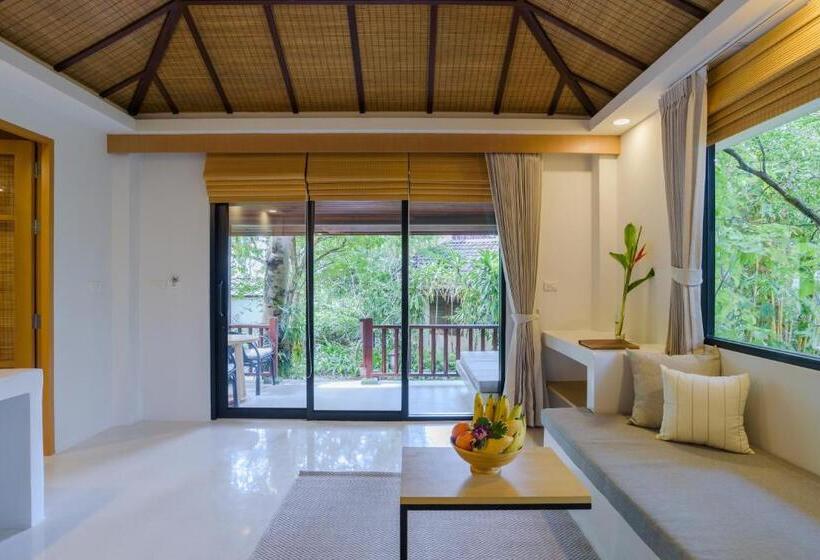 デラックスビラの１ベッドルーム, Paradise Beach Resort, Koh Samui   Sha Extra Plus