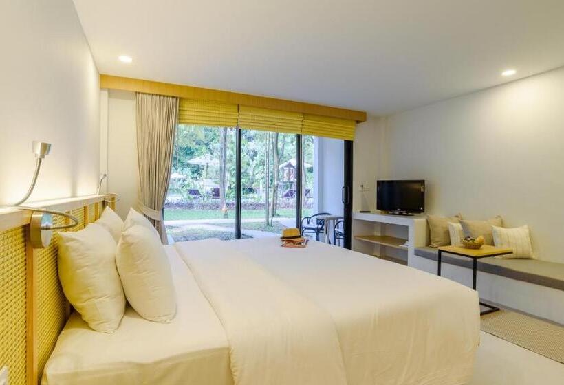 デラックストリプルルーム, Paradise Beach Resort, Koh Samui   Sha Extra Plus