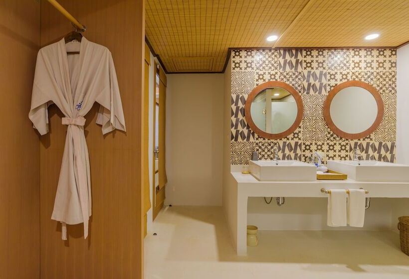 デラックスビラの１ベッドルーム, Paradise Beach Resort, Koh Samui   Sha Extra Plus