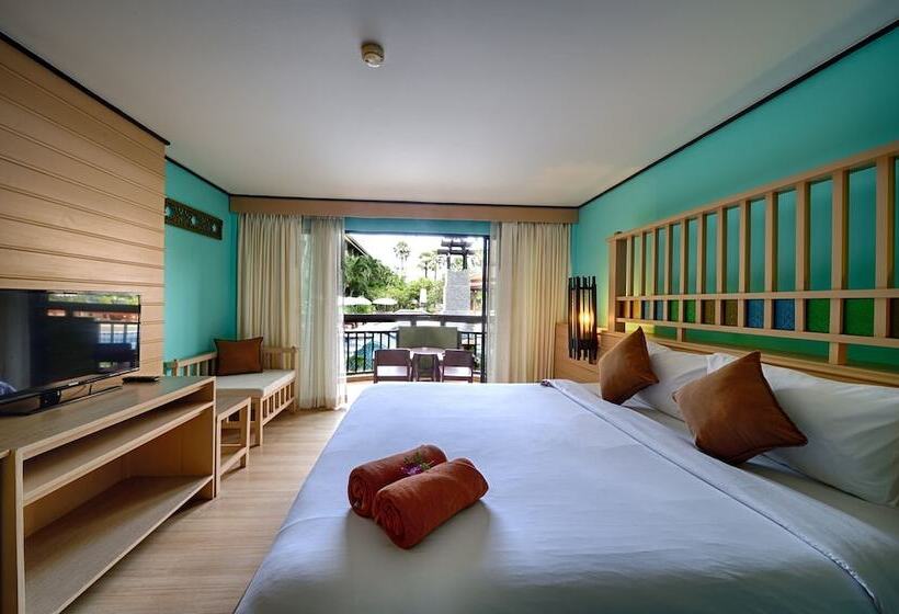 带泳池观景的豪华房, Phuket Island View Resort   Sha Extra Plus