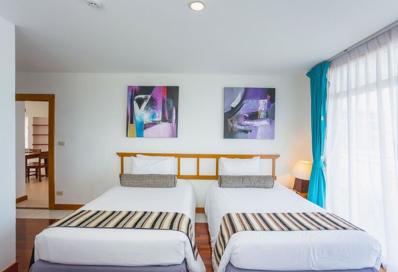 Люкс Вид на Море, Waterfront Suites Phuket By Centara