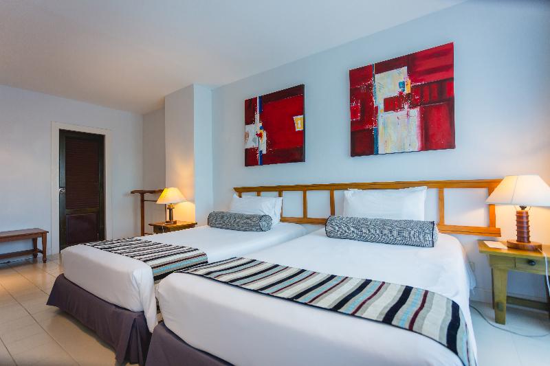 Люкс, Waterfront Suites Phuket By Centara