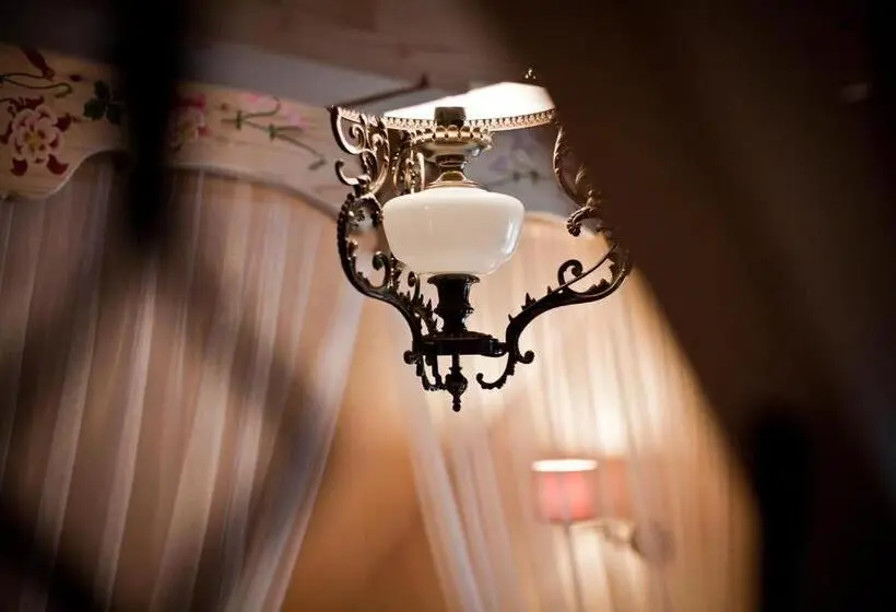 اتاق استاندارد, Bambi Boutique