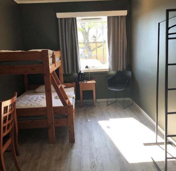 اتاق استاندارد سه تخته با سرویس بهداشتی مشترک, Aktivitetsbyen Gamle Fredrikstad