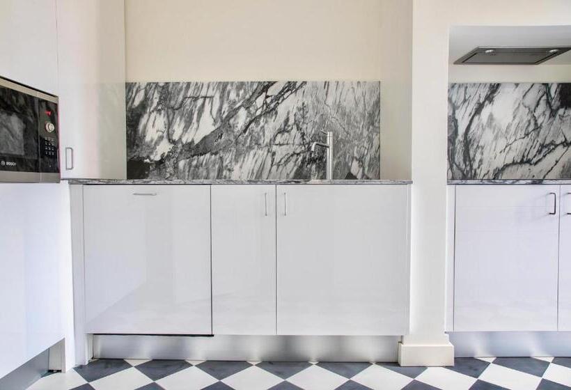 آپارتمان لوکس 2 خوابه, Hermitage Castelo   Casa Chafariz