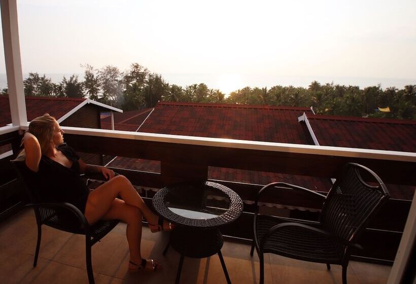 חדר סטנדרט עם מיטת קינג, The Regalia Resort