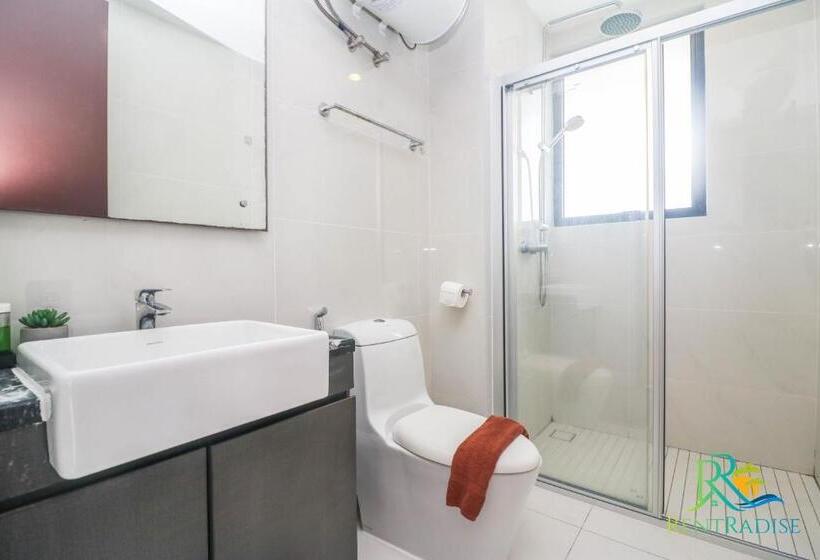 דירת חדר נוף לים, Country Garden Danga Bay @ Uha