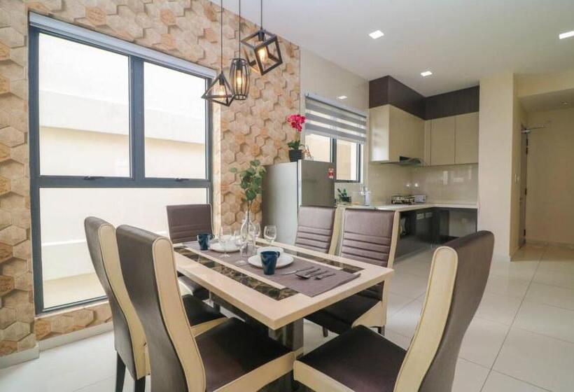 סוויטה משפחתית, Country Garden Danga Bay @ Uha