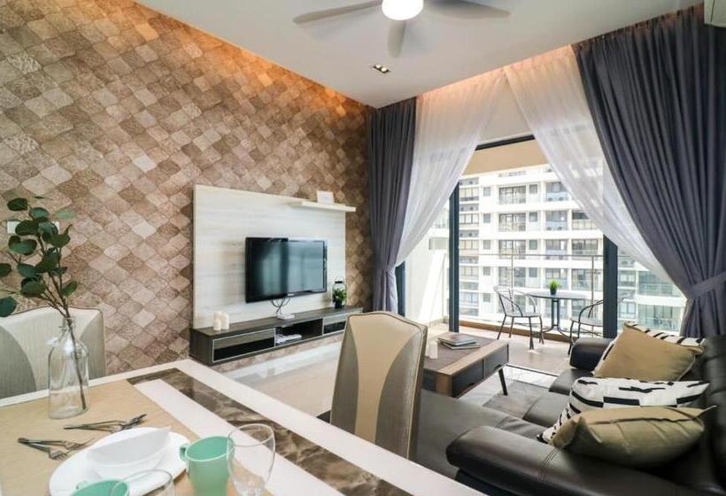 סוויטה משפחתית, Country Garden Danga Bay @ Uha