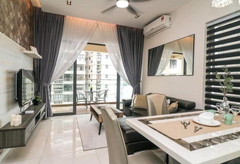 סוויטה משפחתית, Country Garden Danga Bay @ Uha