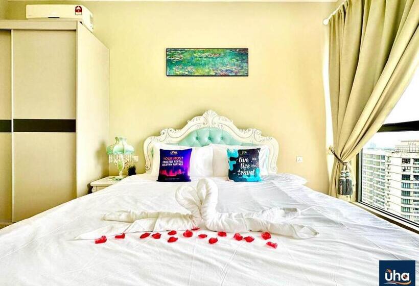 דירת שלושה חדרים, Country Garden Danga Bay @ Uha