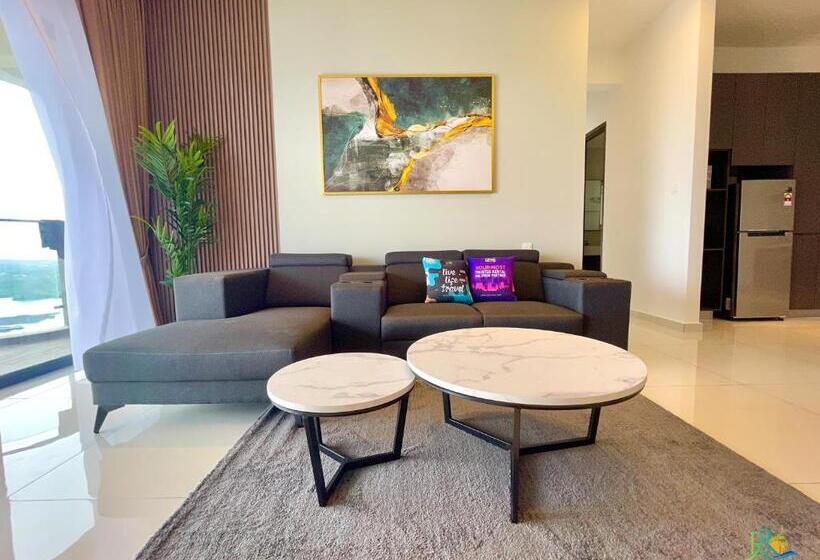 סוויטת 3 חדרי שינה, Country Garden Danga Bay @ Uha