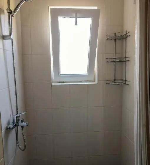 استودیو استاندارد با بالکن, Dom Mladenovi B&b