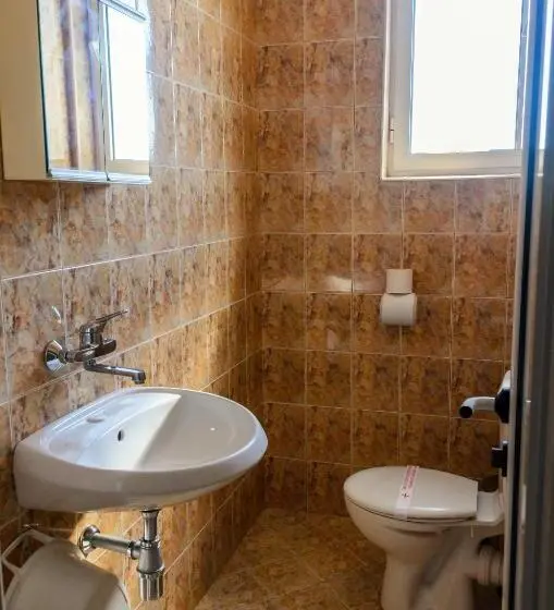 اتاق استاندارد با چشم‌انداز دریا, Dom Mladenovi B&b