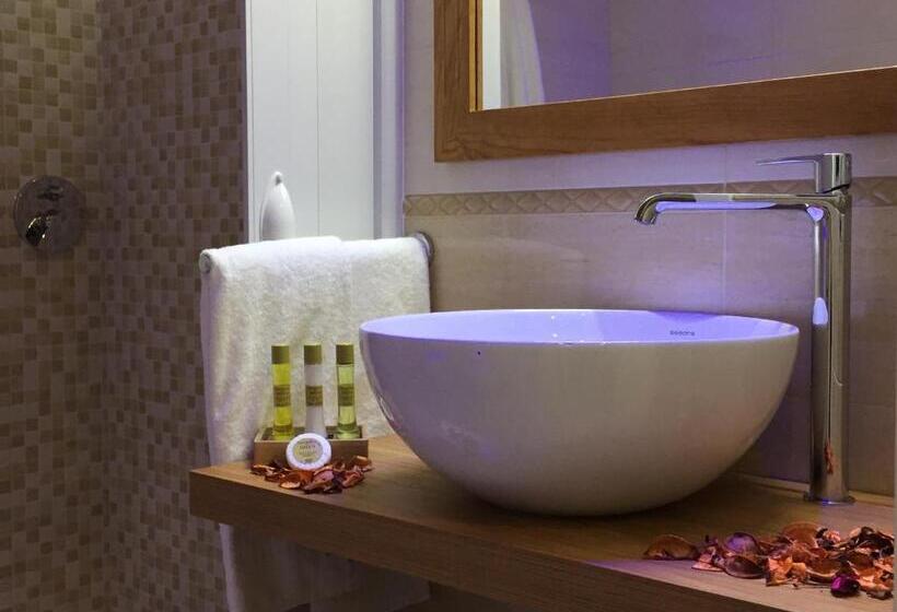 Номер Стандарт, Grand Hotel Royal