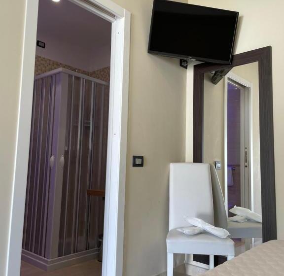 Номер Стандарт Вид на Сад, Grand Hotel Royal