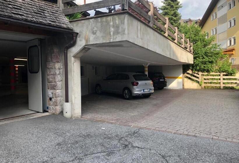 발코니가 있는 4인용 스탠다드 룸, Fortuna