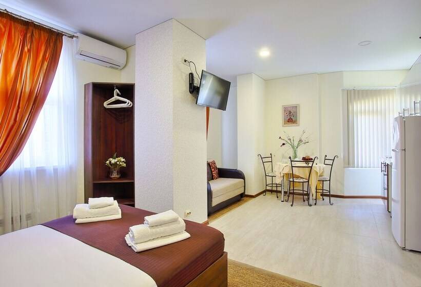 Студия Стандарт, Prosperus Guest House