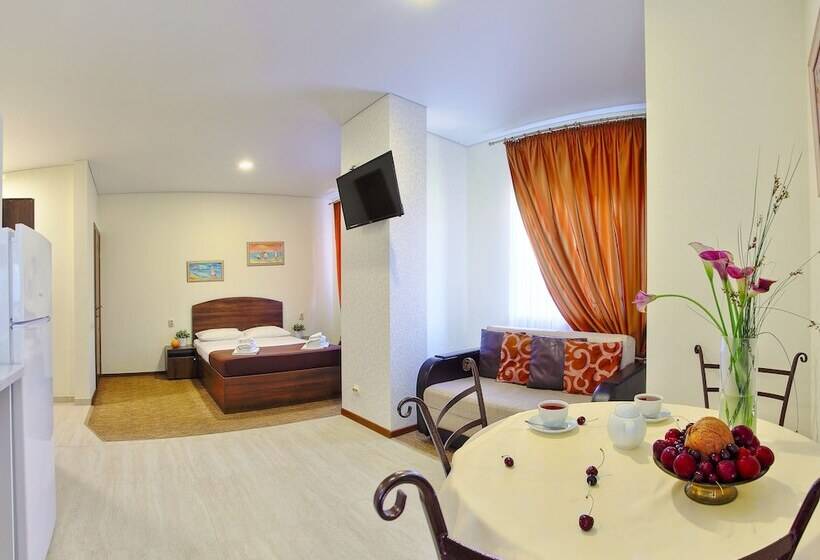 Студия Стандарт, Prosperus Guest House