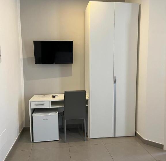 デラックスルーム, Le Tre Rose