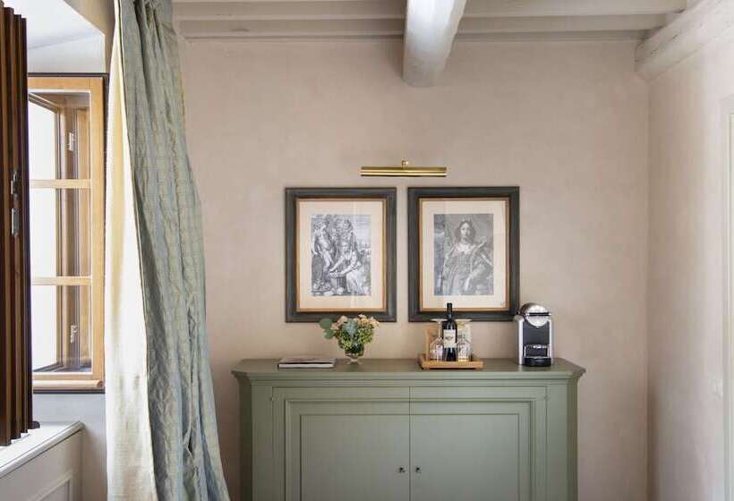 スーペリアールーム, Viesca Suites & Villas Il Borro Toscana