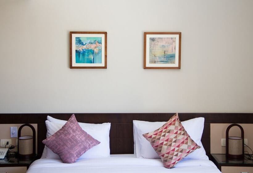 سوییت جونیور, Palma Inn Resort