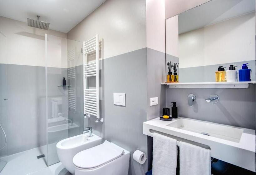 豪华房间, Victor Boutique