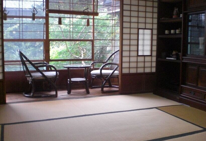 三居室总统套房, Atami Ikyuan 熱海一休庵