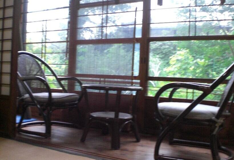 三居室总统套房, Atami Ikyuan 熱海一休庵