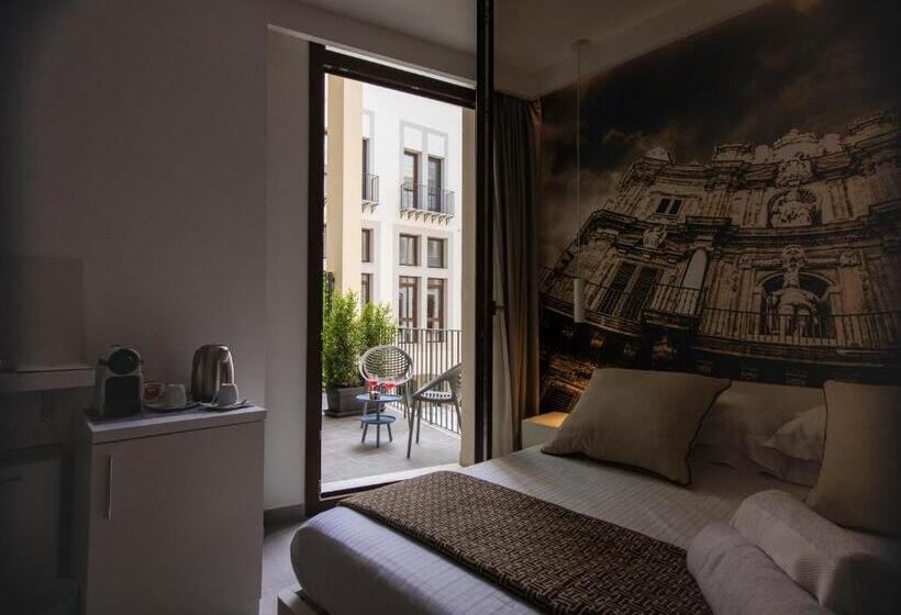 带阳台的豪华间, Suite Quaroni