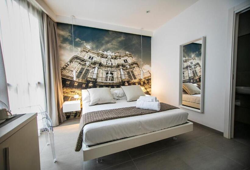 带阳台的豪华间, Suite Quaroni