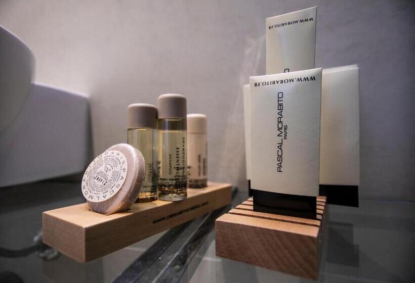 带阳台的三人标准间, Suite Quaroni