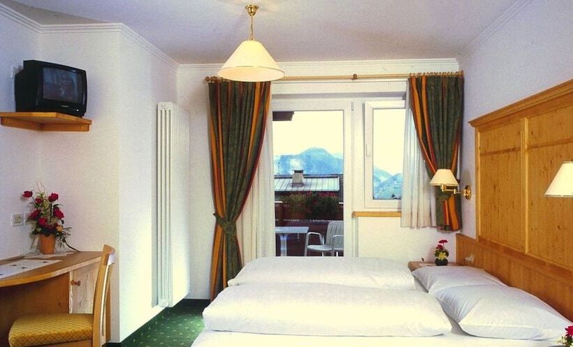 Номер Комфорт, Garni Hotel Mezdi